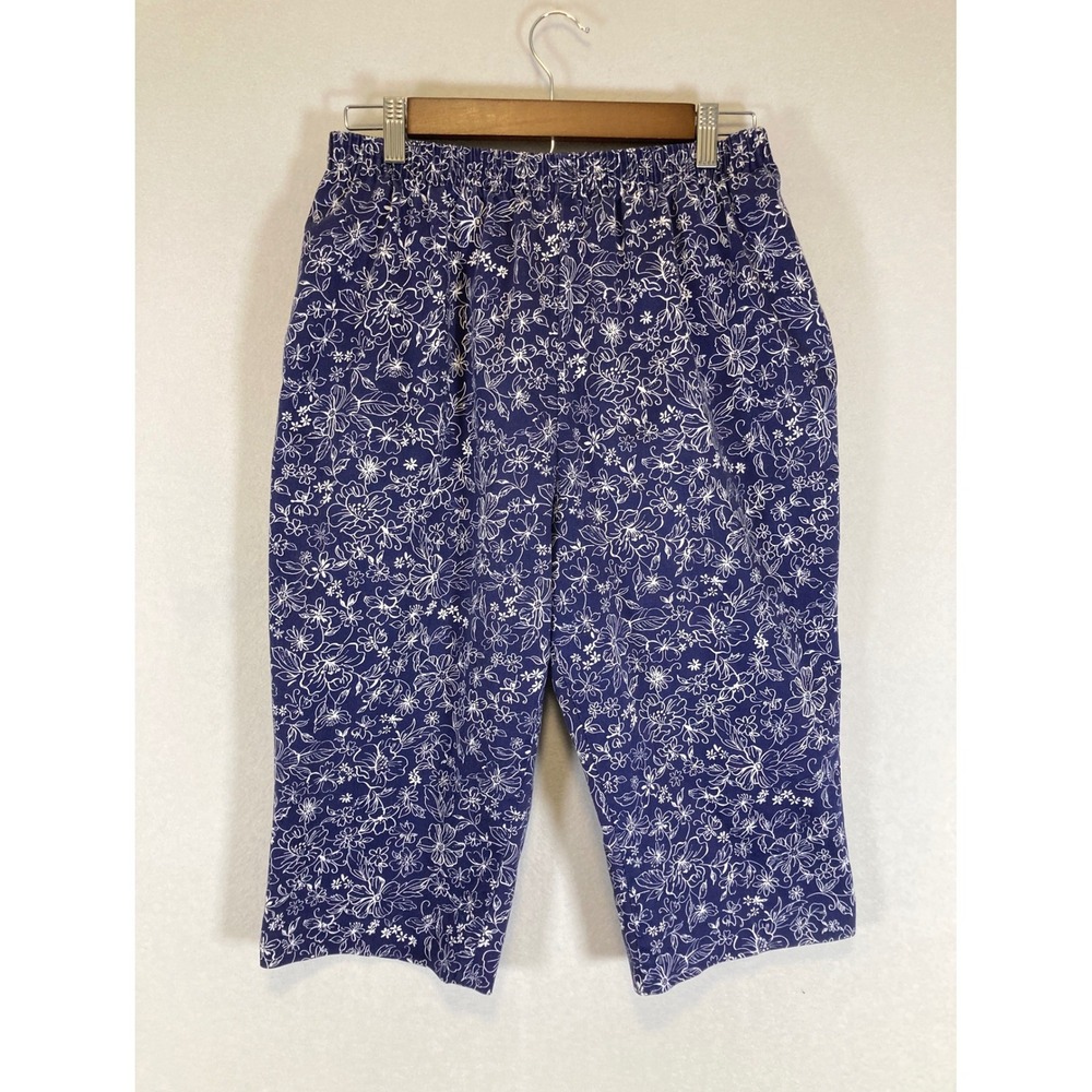 Cottagecore BonWorth Womens Medium Petite Blue Floral Elastic Waist Capri Pants